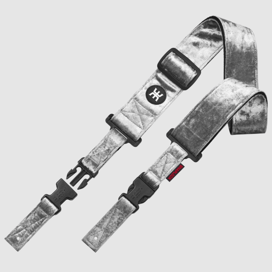 AMUMU® SNAPLOCK™ Pro Velvet Silver Guitar Strap - Ultimate Security & Durability for Dynamic Performance