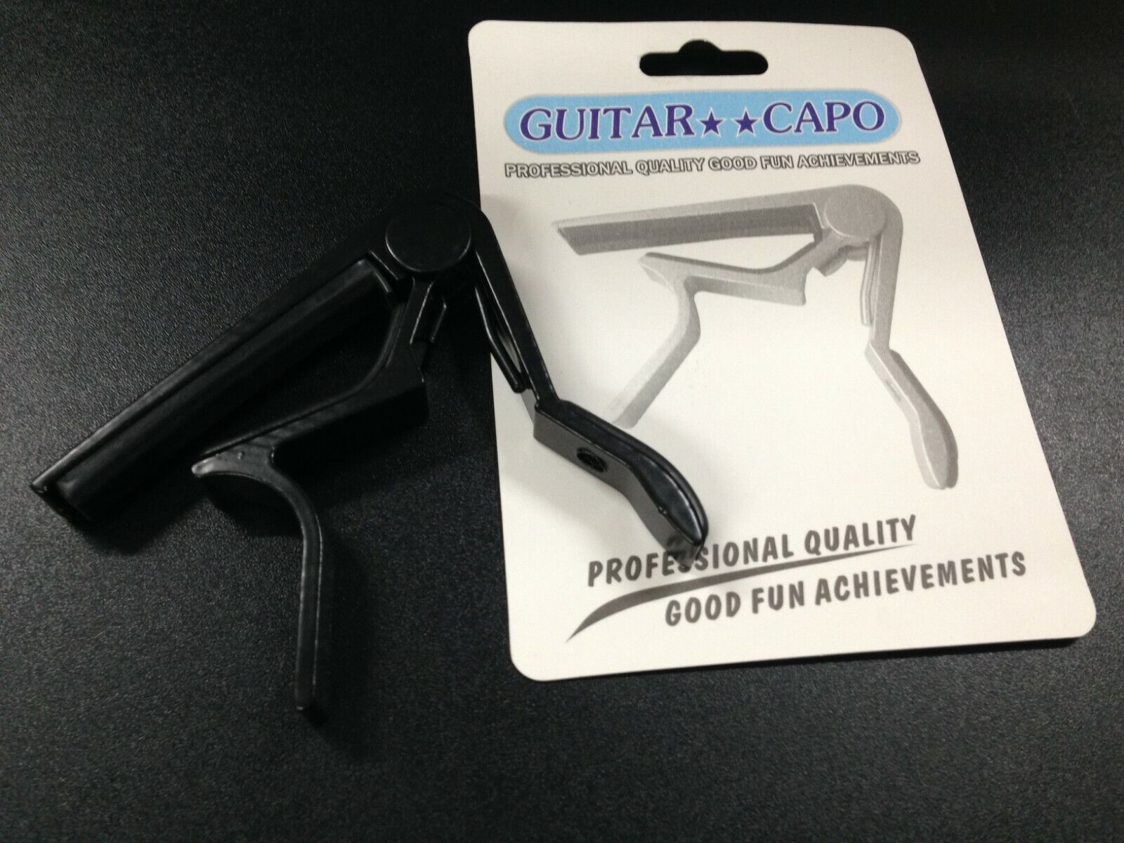 Black Haze HSB5 Quick-Change Acoustic/Electric/Classical Guitar Capo+3 Picks