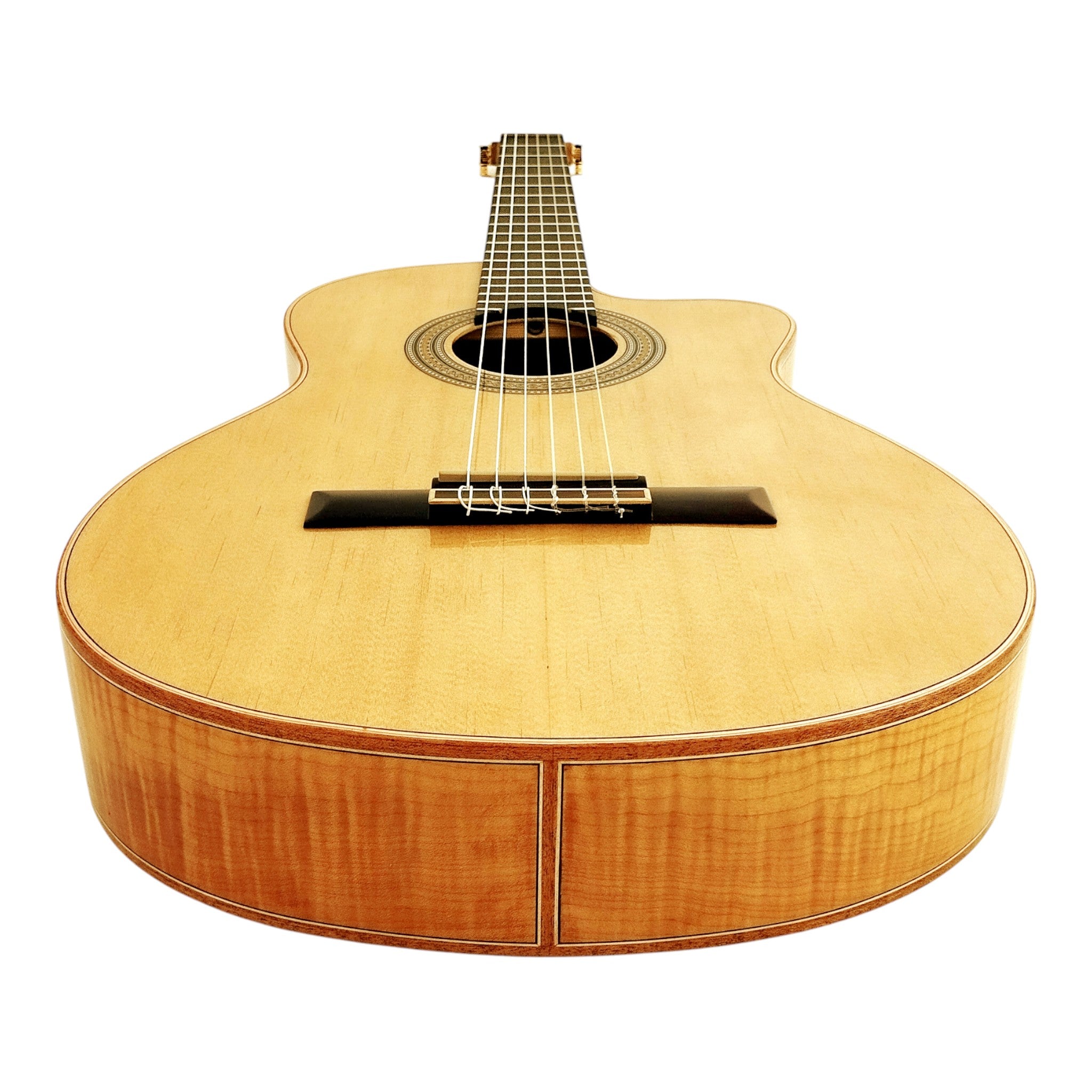 The SCG953BCN Classical Guitar with Bowled Back – Redefining Tradition with Unparalleled Style and Sound"