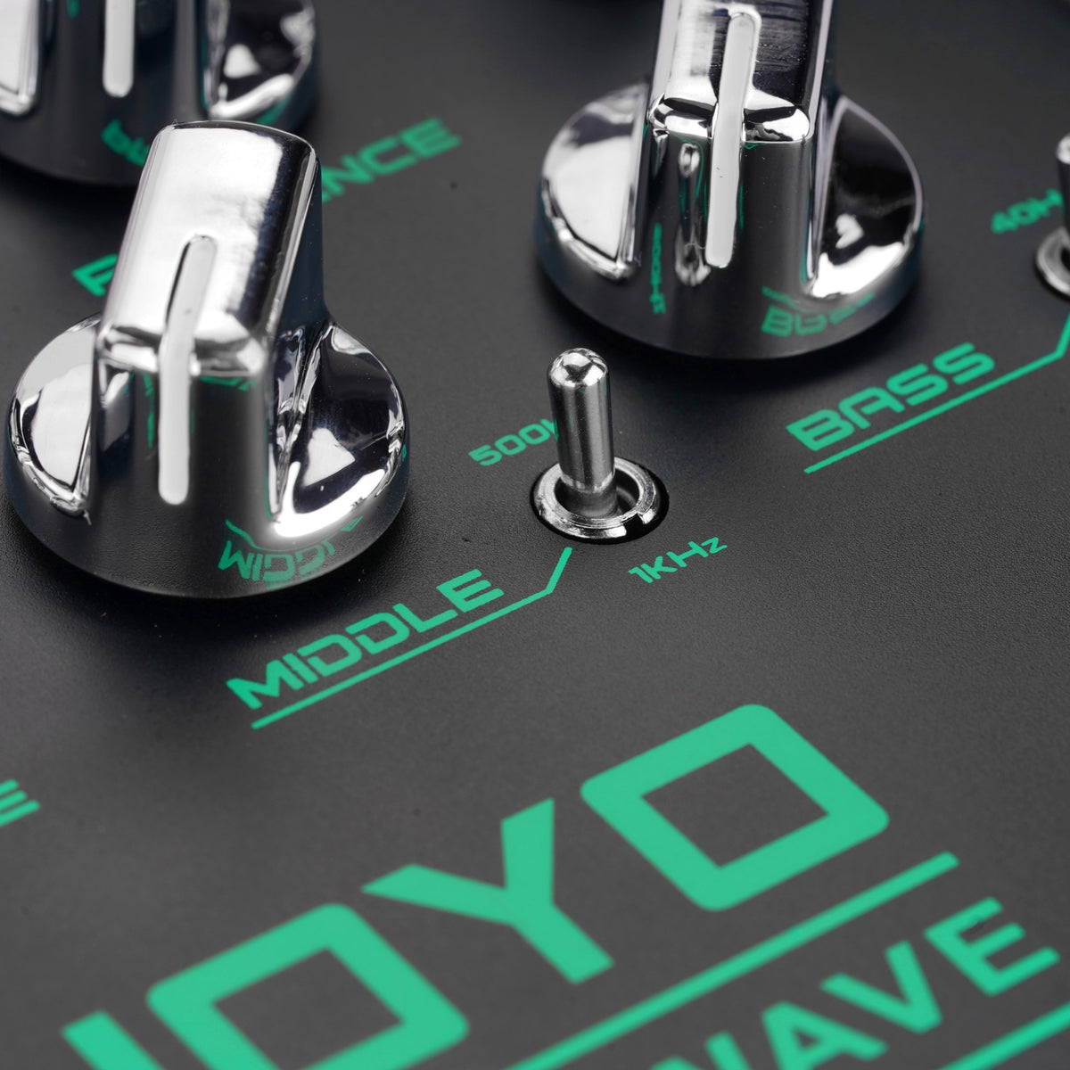 (PREORDER : EST LATE SEPT 2026) Joyo R30 "Tidal Wave" Bass Preamp & DI Pedal for 90's Bass Tone