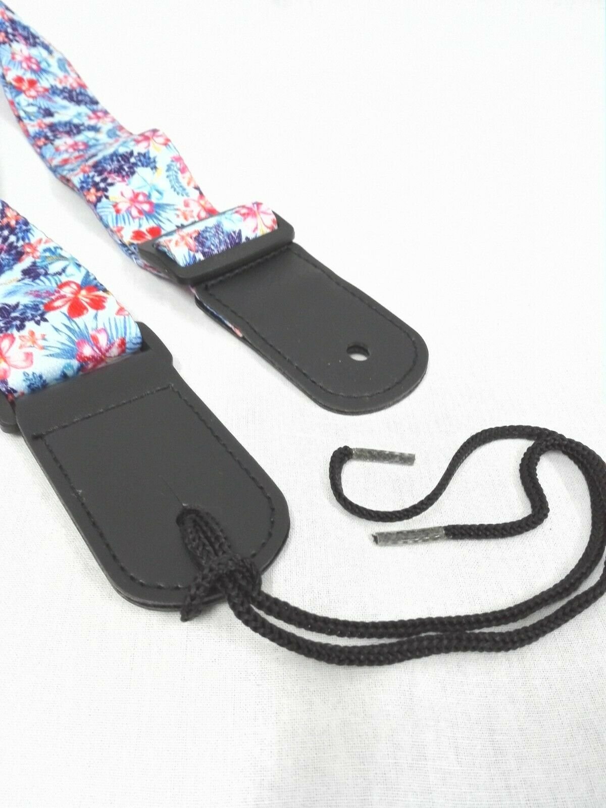Ukulele Shoulder Strap, Multi-Pattern, Length Adjustable+3 Picks & 1 Pick-Holder, UKSTRP02