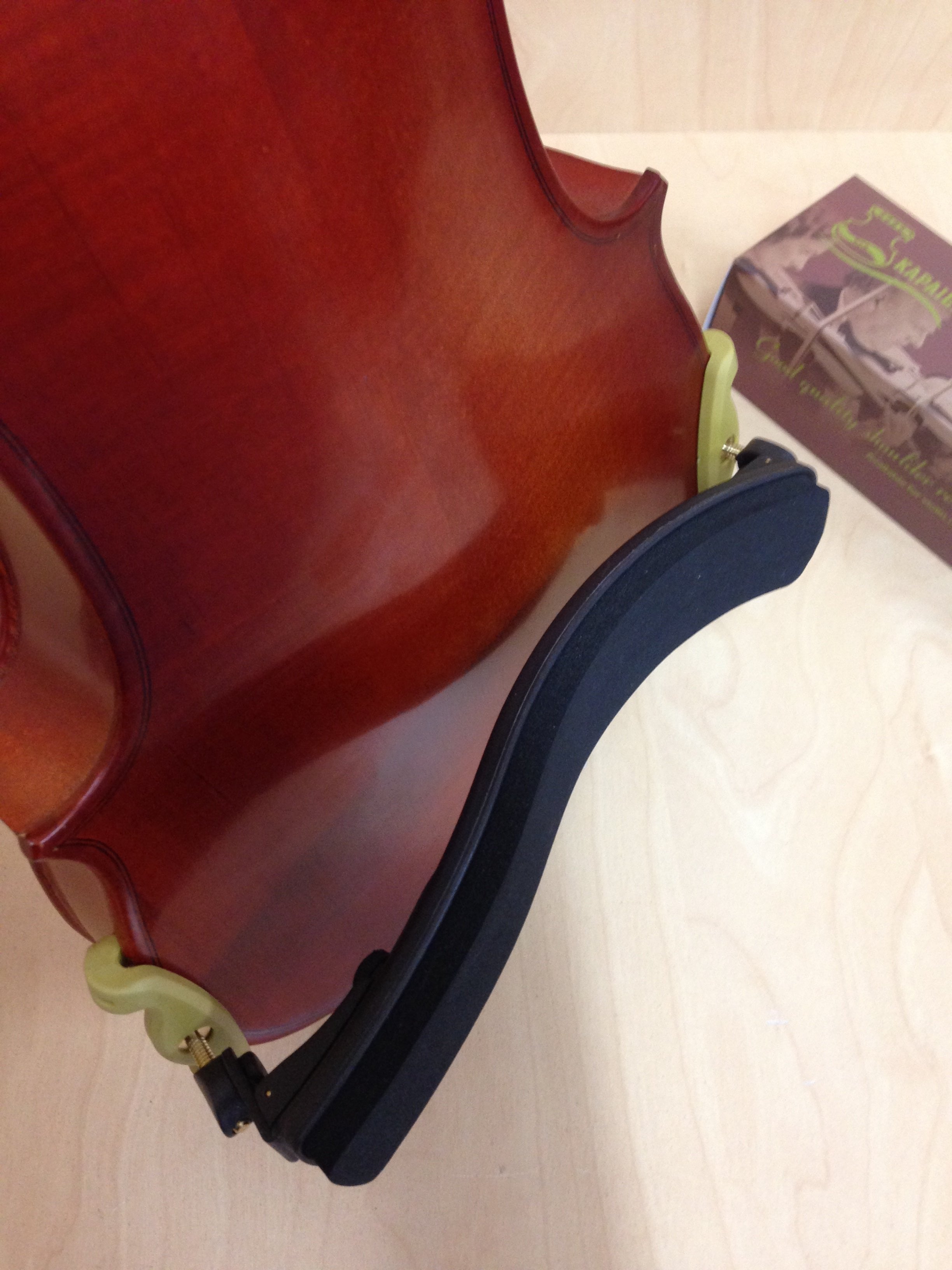 Kapaier KPE520 Economy Model Violin Adjustable Shoulder Rest - 1/2 with Rosin