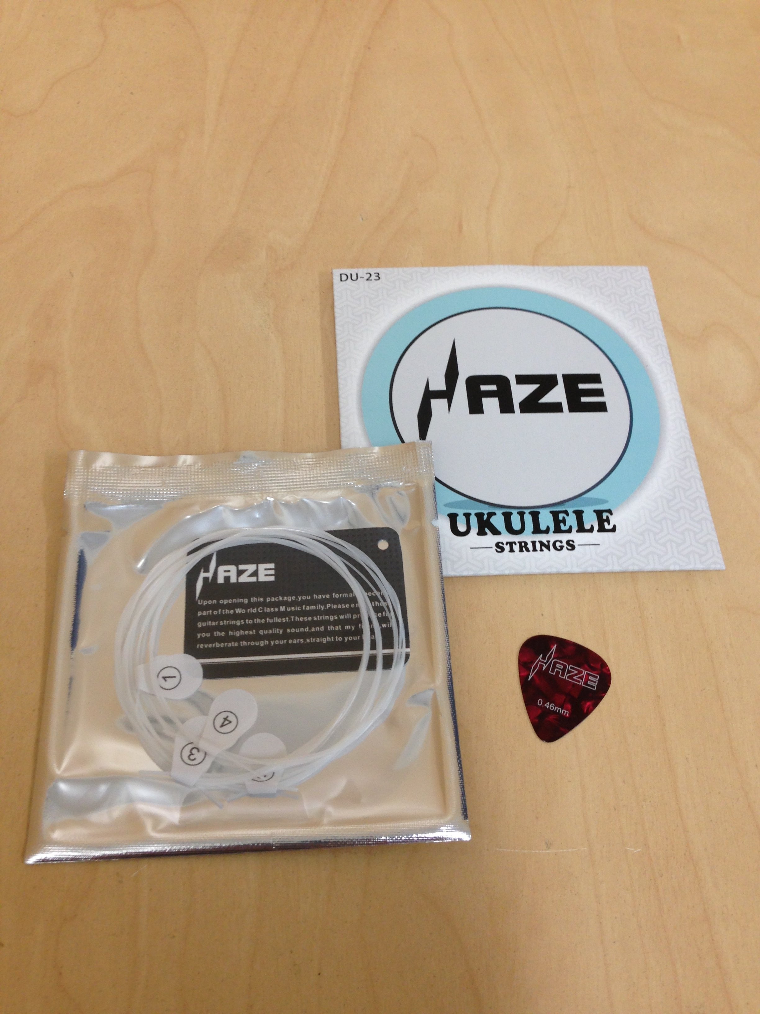 Haze DU23 Ukulele Nylon String for + 1 Pick